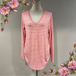 Gap Striped Pink‎ Long Sleeve sweater size medium